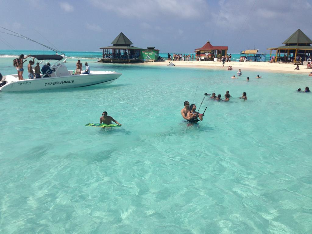 Apartamento Edificio Bahia Fragata San Andrés 客房 照片